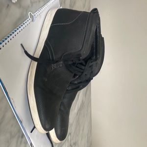 Steve Madden leather shoes. Like new